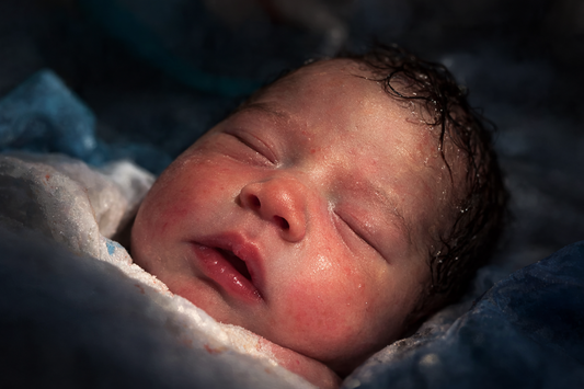 Los 12 Ascendentes en la Carta Natal: El Canal a Través del Cual Manifestamos